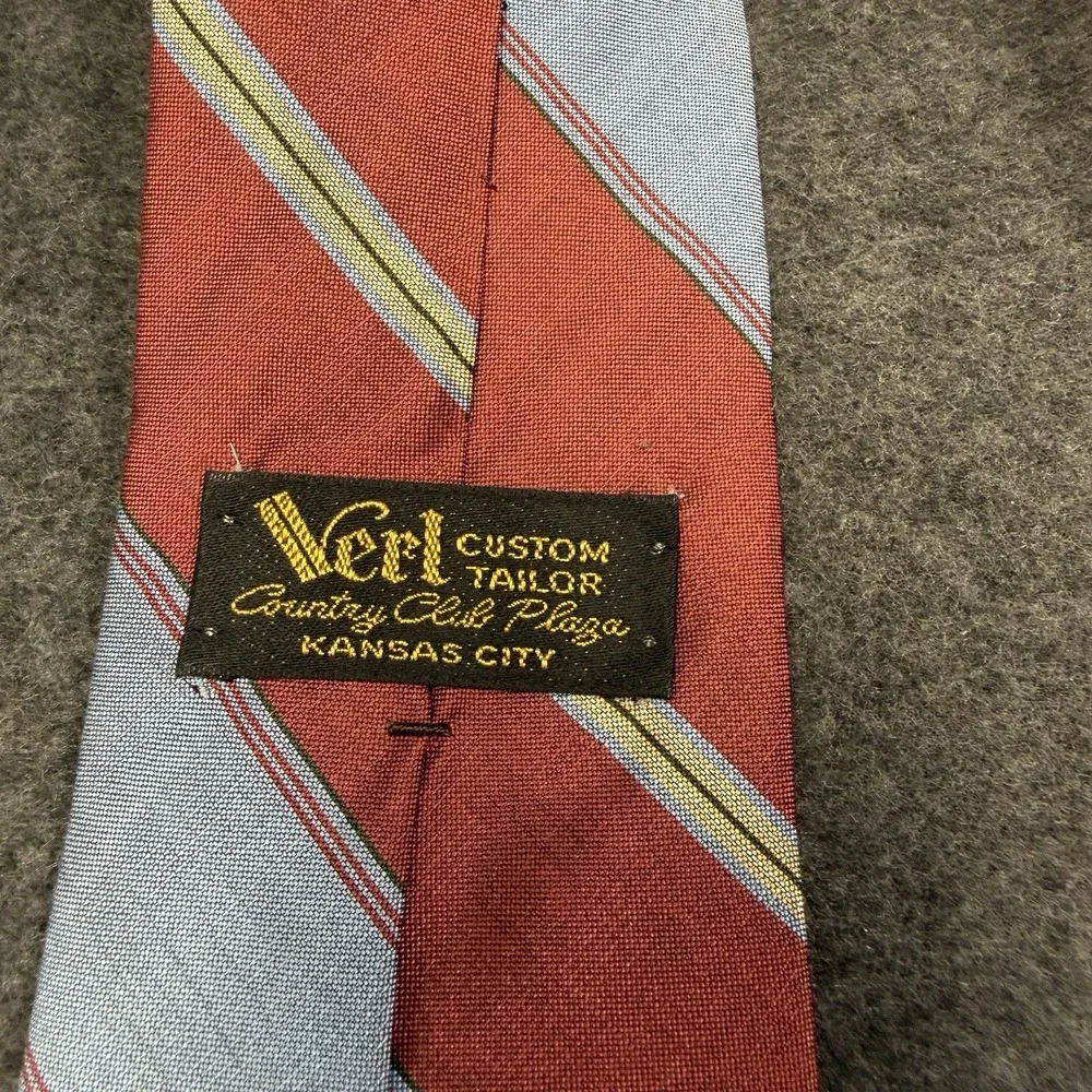 Vtg 70s VERL Custom Tailor Country Club Plaza Kansas City Mens Tie All Silk